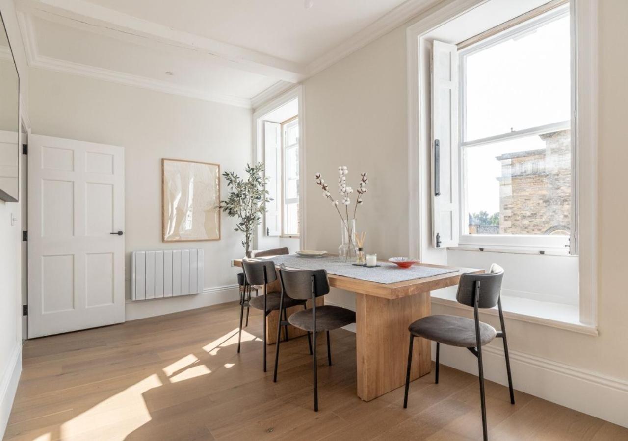 Hitchmans Mews - Stunning 2Bd In Chipping Norton! Apartment Bagian luar foto
