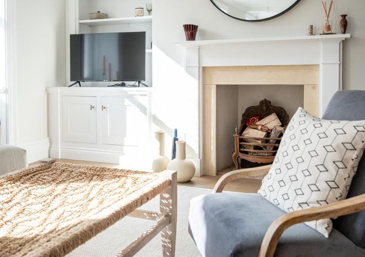 Hitchmans Mews - Stunning 2Bd In Chipping Norton! Apartment Bagian luar foto