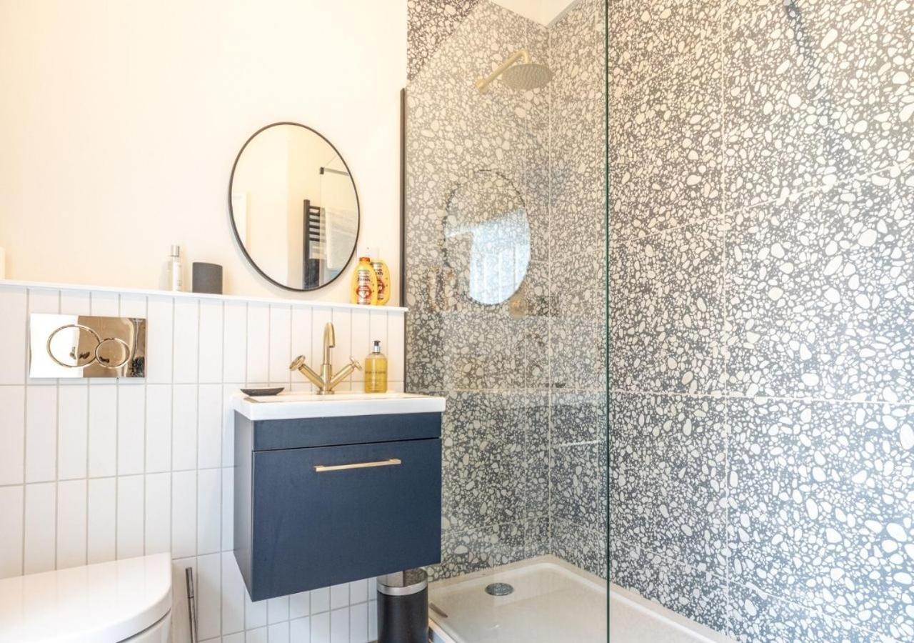 Hitchmans Mews - Stunning 2Bd In Chipping Norton! Apartment Bagian luar foto
