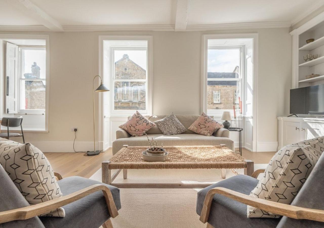 Hitchmans Mews - Stunning 2Bd In Chipping Norton! Apartment Bagian luar foto