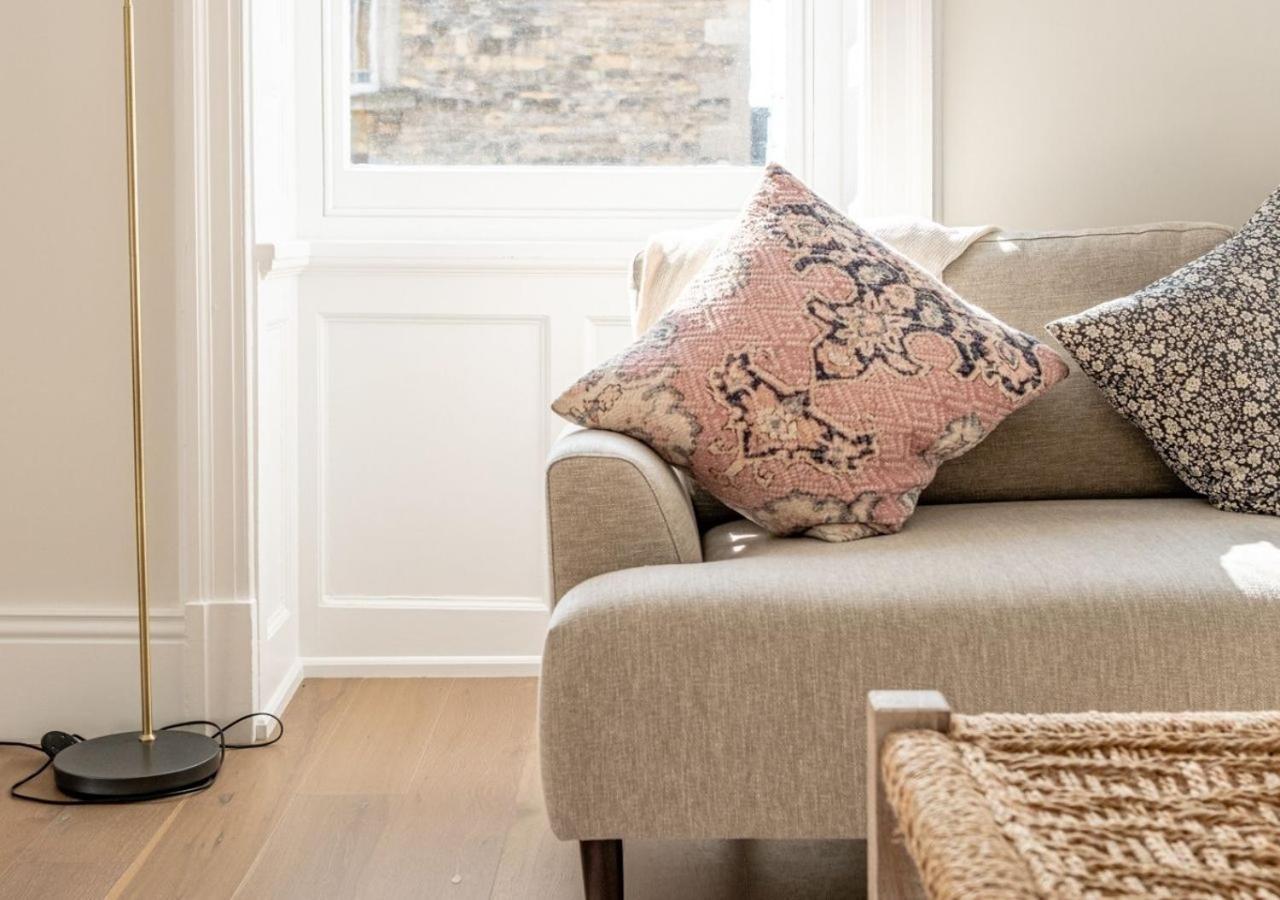 Hitchmans Mews - Stunning 2Bd In Chipping Norton! Apartment Bagian luar foto