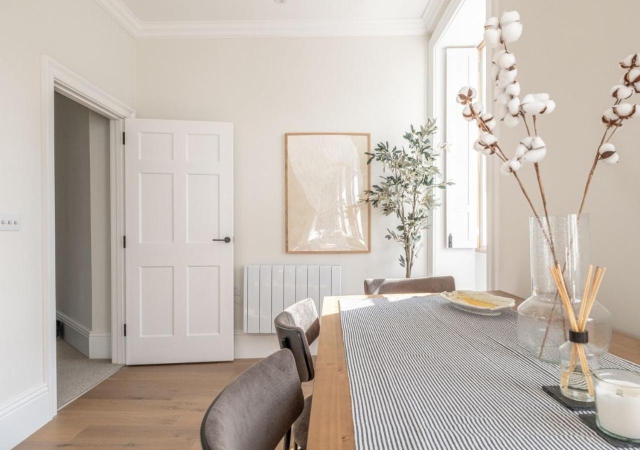 Hitchmans Mews - Stunning 2Bd In Chipping Norton! Apartment Bagian luar foto