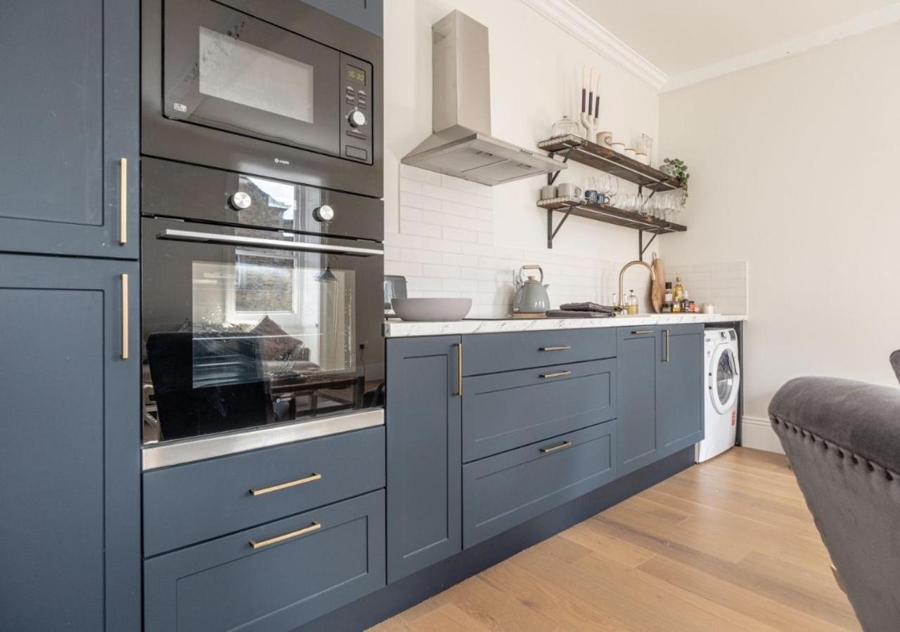 Hitchmans Mews - Stunning 2Bd In Chipping Norton! Apartment Bagian luar foto
