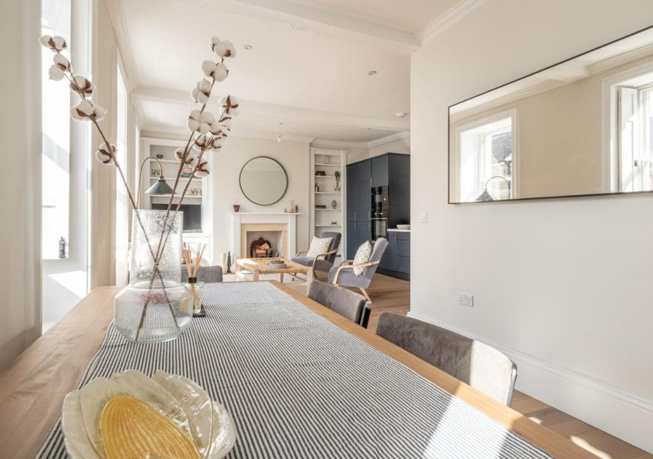 Hitchmans Mews - Stunning 2Bd In Chipping Norton! Apartment Bagian luar foto